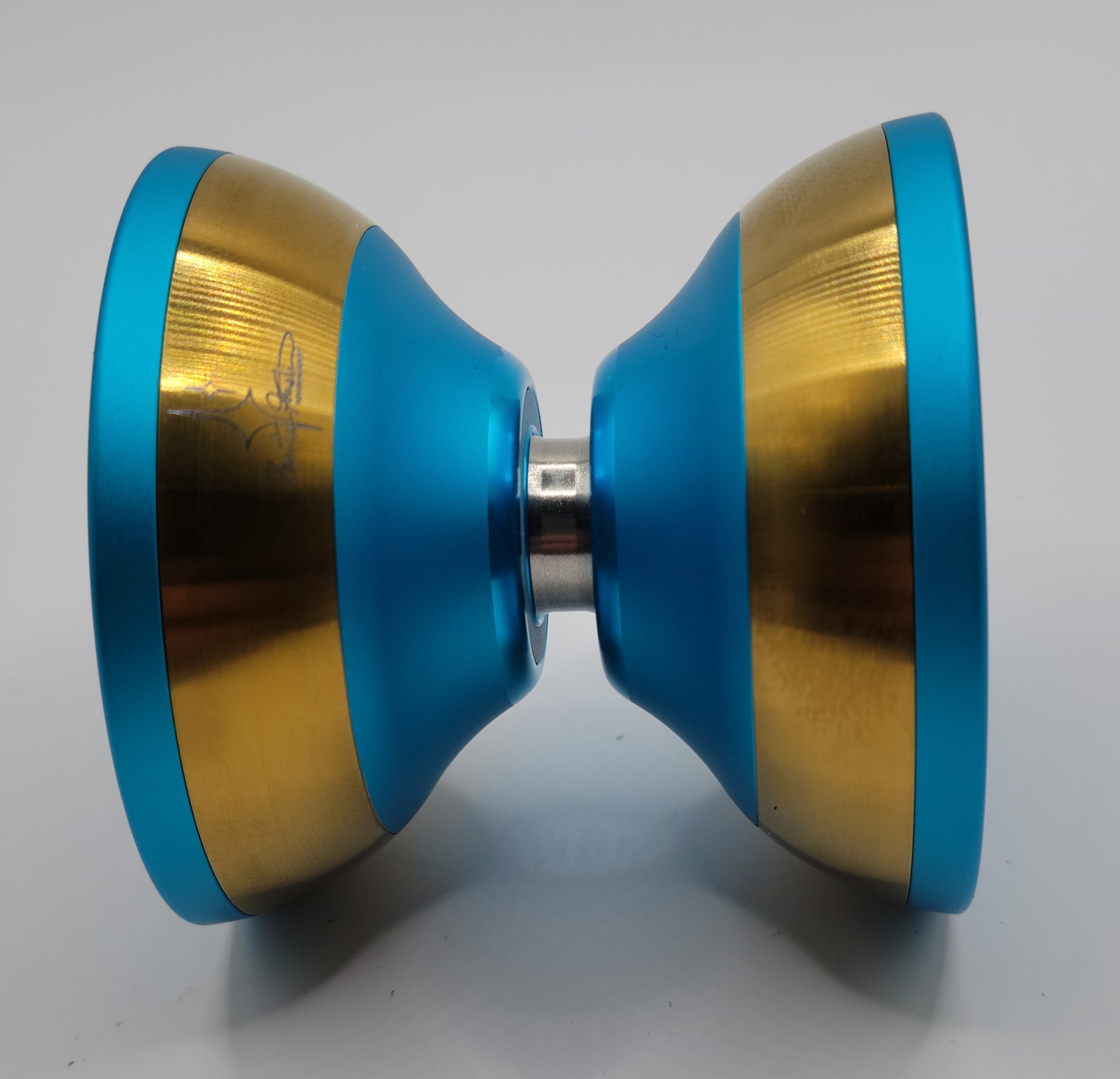 Starlight 2025 | Hunter Yoyos - Yoyos for everyone from beginner