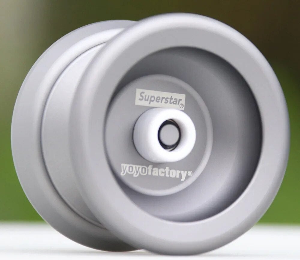 YOYOFACTORY Superstar